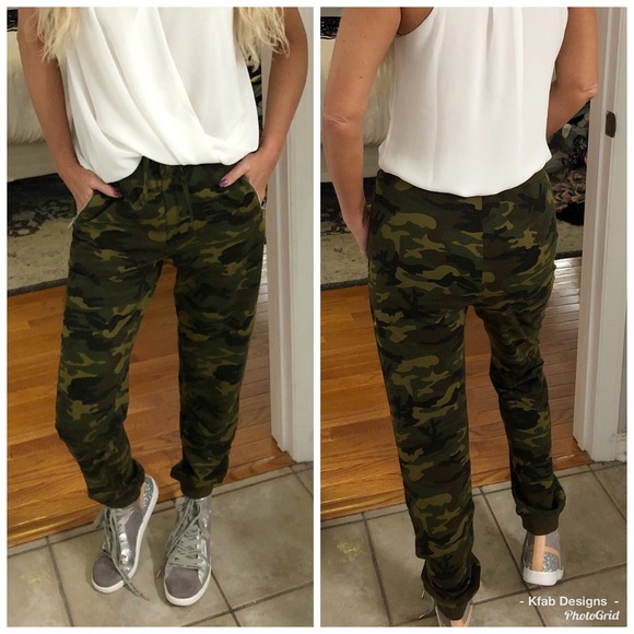 π₯°LAST 1! Camo! Elastic Waist Tie Pocket Joggers! - Picture 4 of 6